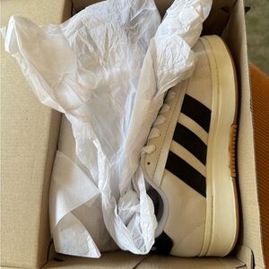 Adidas grand court alpha size 8 women’s